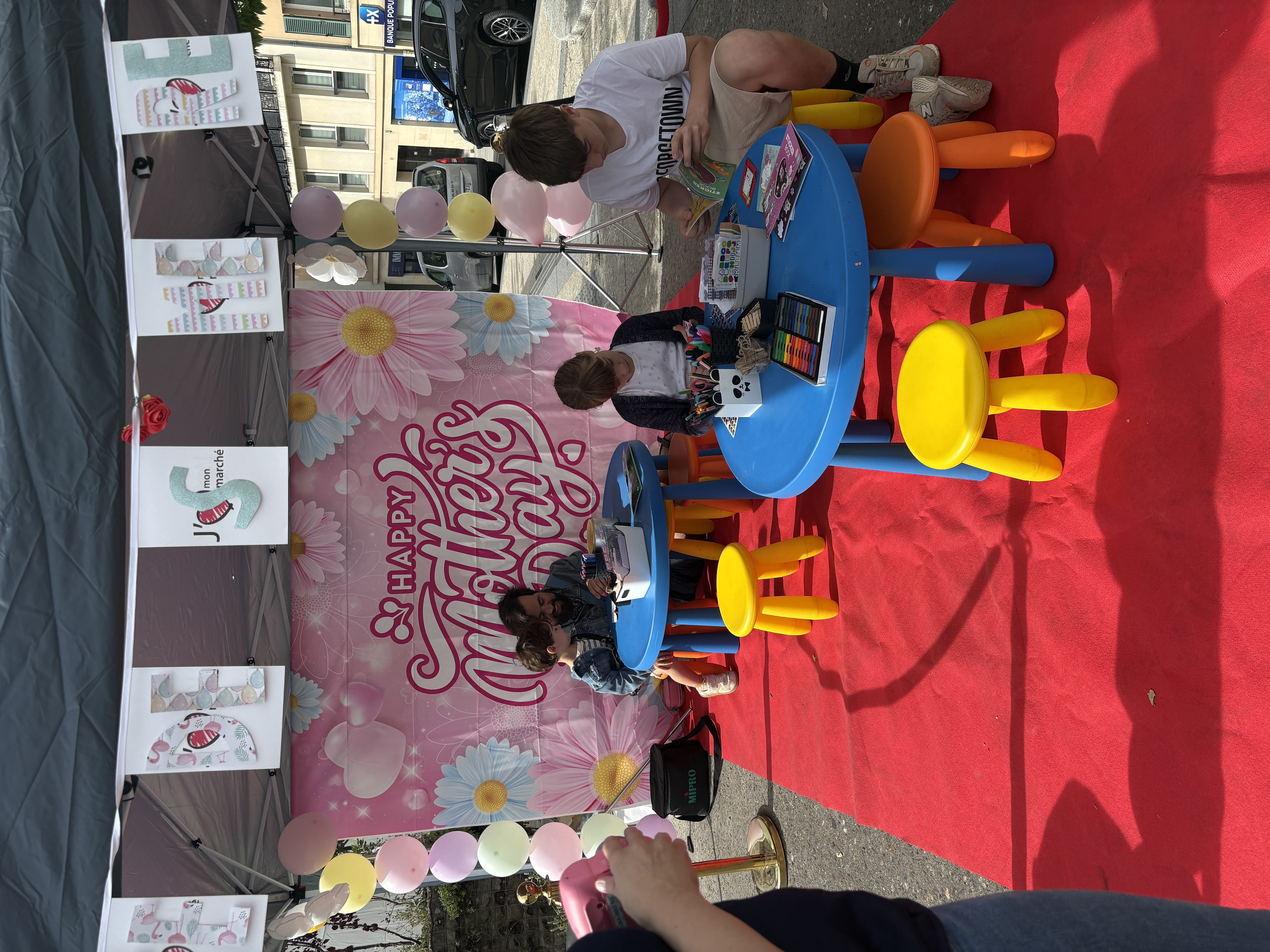 Atelier créatif familial au marché communal de Montmorency