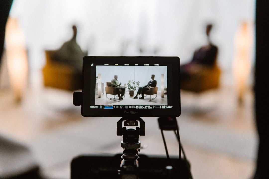 Studio vidéo et caméra pour interviews pendant une Bar Mitzvah à Paris