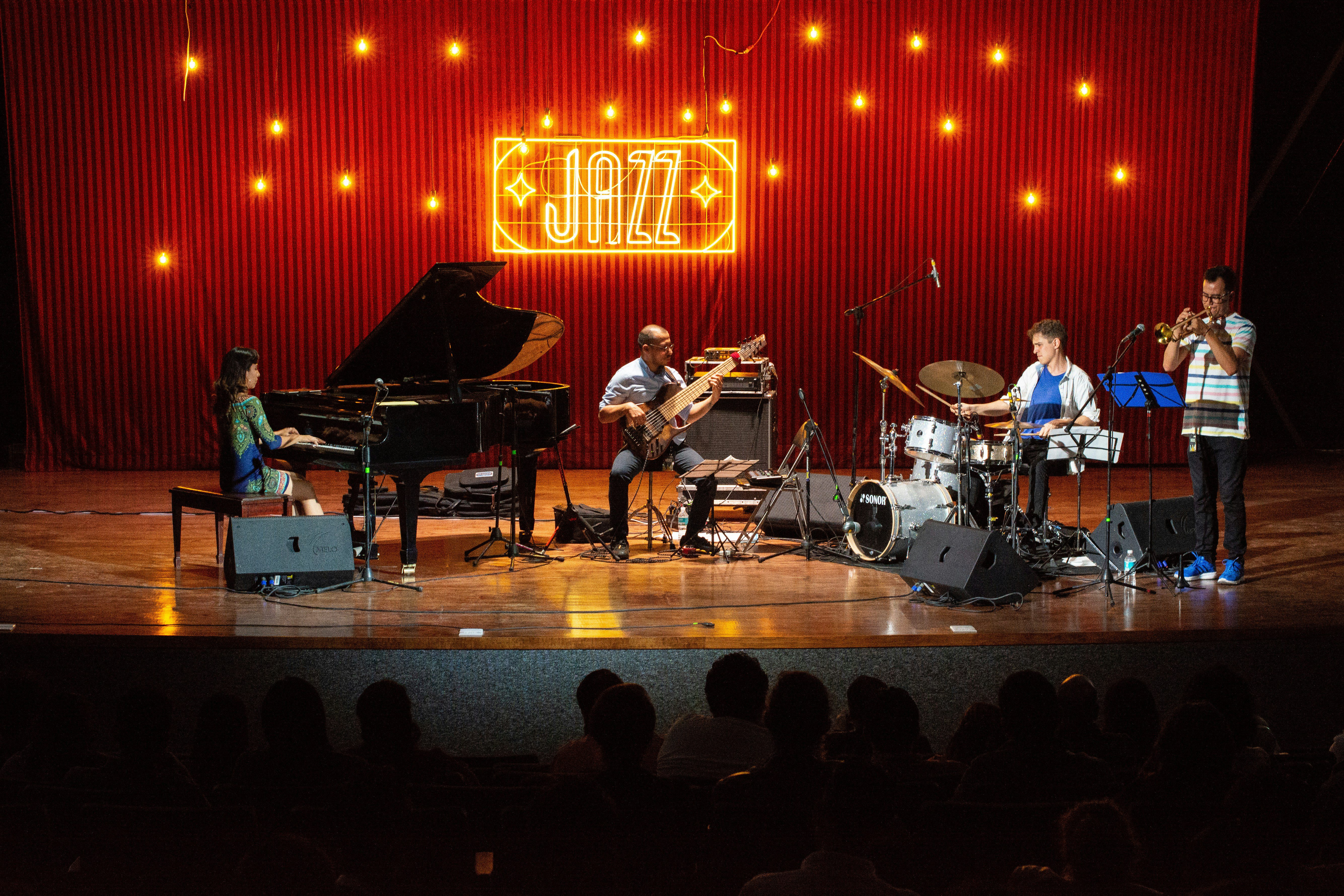 Trio et quatuor jazz pour événement d'entreprise à Paris