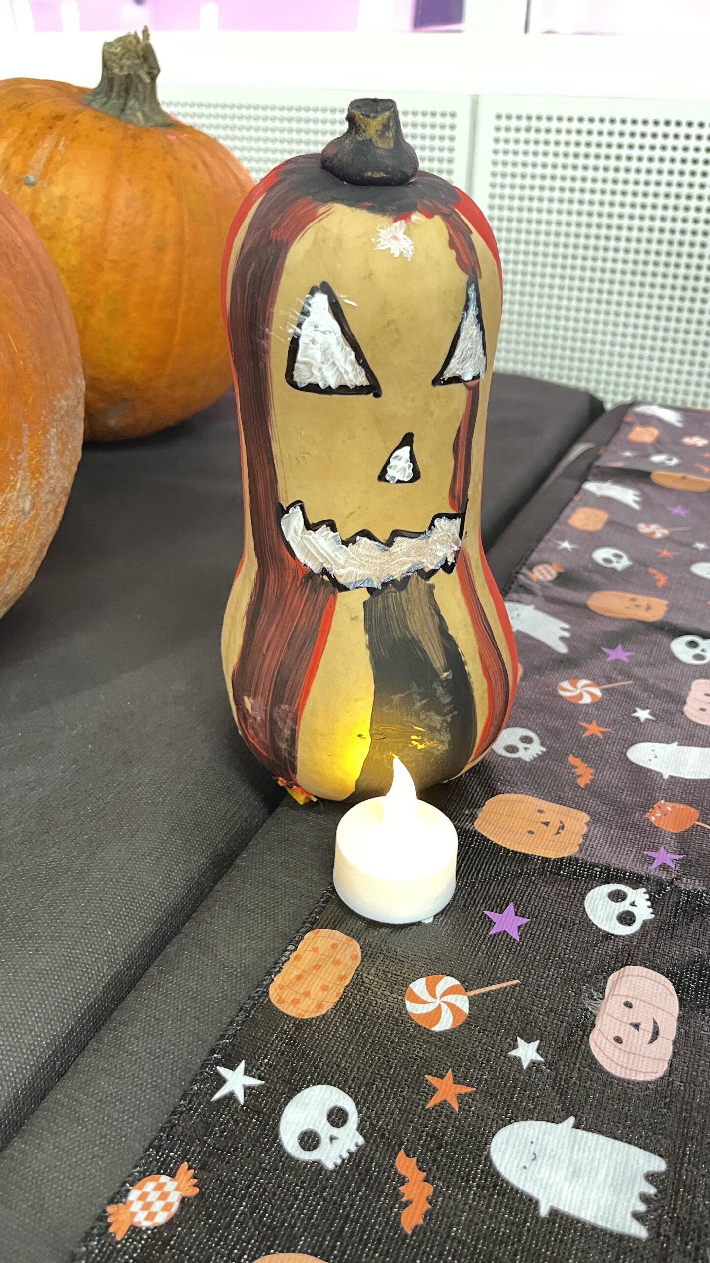 Animation créative citrouilles Halloween à Cergy