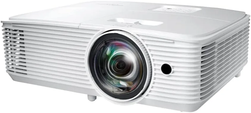 Vidéoprojecteur courte focale pour karaoké entreprise